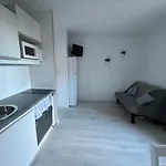 Maison 4 Personnes Avec Piscine, 200m A Pieds Tatil Evi